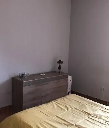 Appartement Charmant Logement Avec Terrasse Sous Les Voutes Sartène