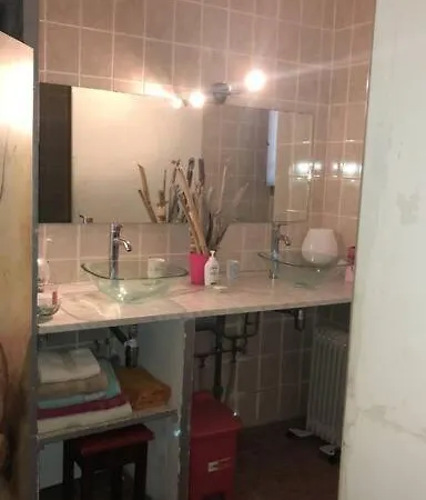Charmant Logement Avec Terrasse Sous Les Voutes Appartement